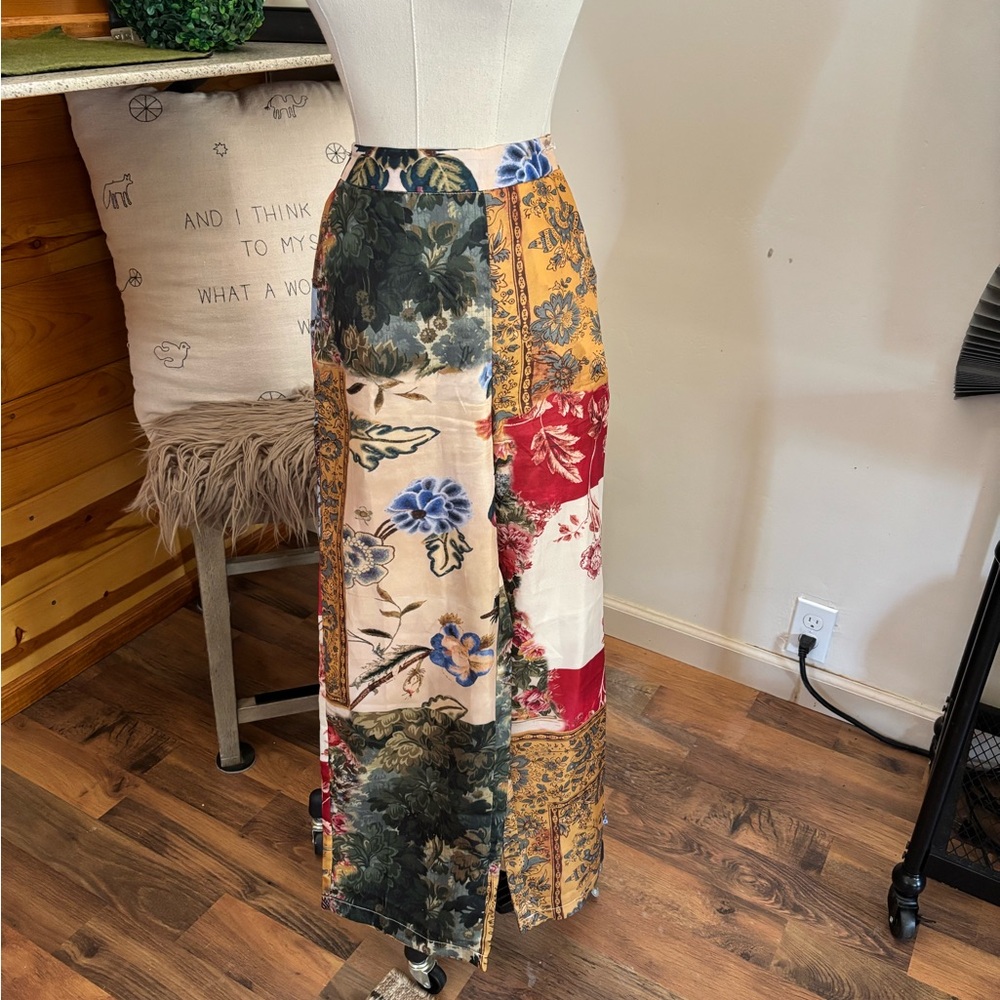 Floral Patchwork Ankle-Length Pants
